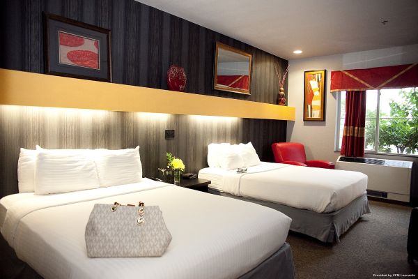 Hotel Metropolis Resort (Eau Claire)